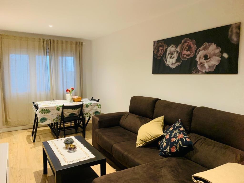 Piso Recien Reformado Y Con Buena Ubicacion Apartment Oviedo Luaran gambar